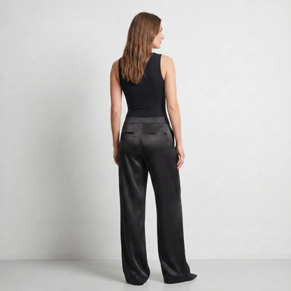Spodnie satynowe – wide leg