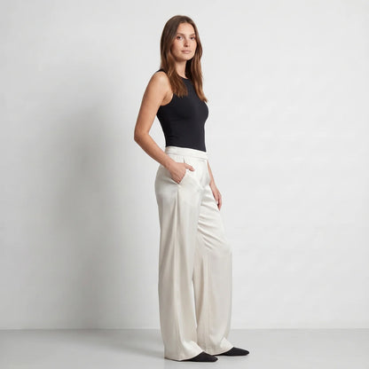Spodnie satynowe – wide leg